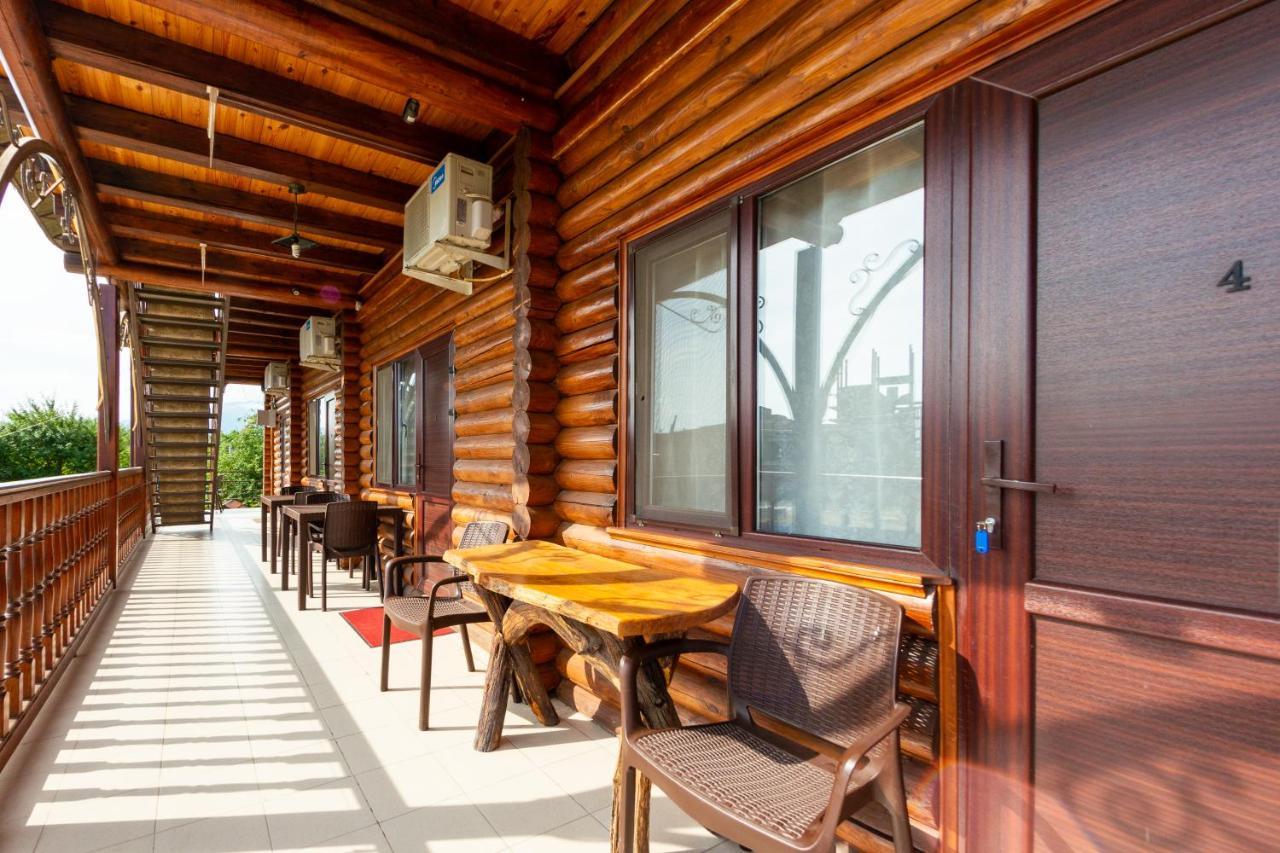 Абхазская Усадьба Hotel Gagra Luaran gambar
