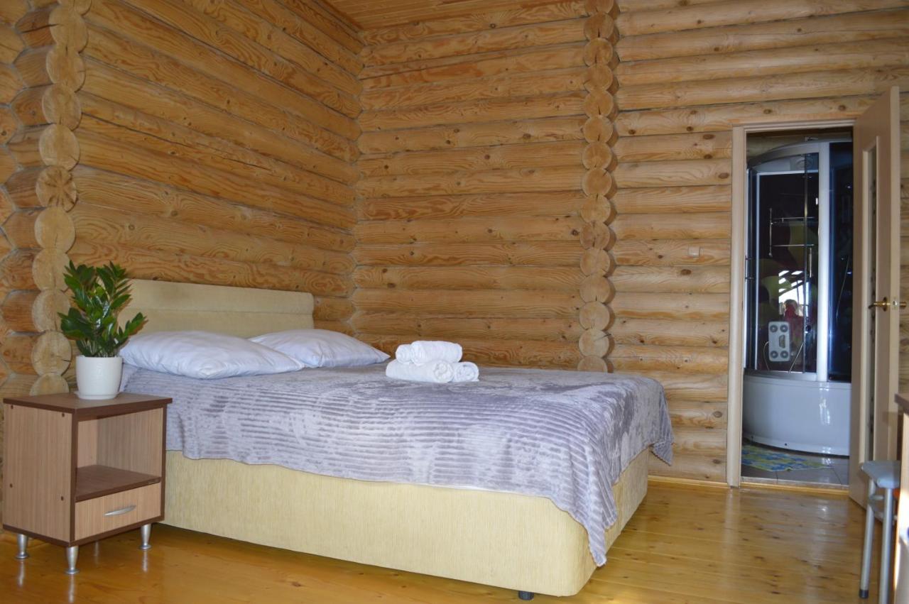 Абхазская Усадьба Hotel Gagra Luaran gambar