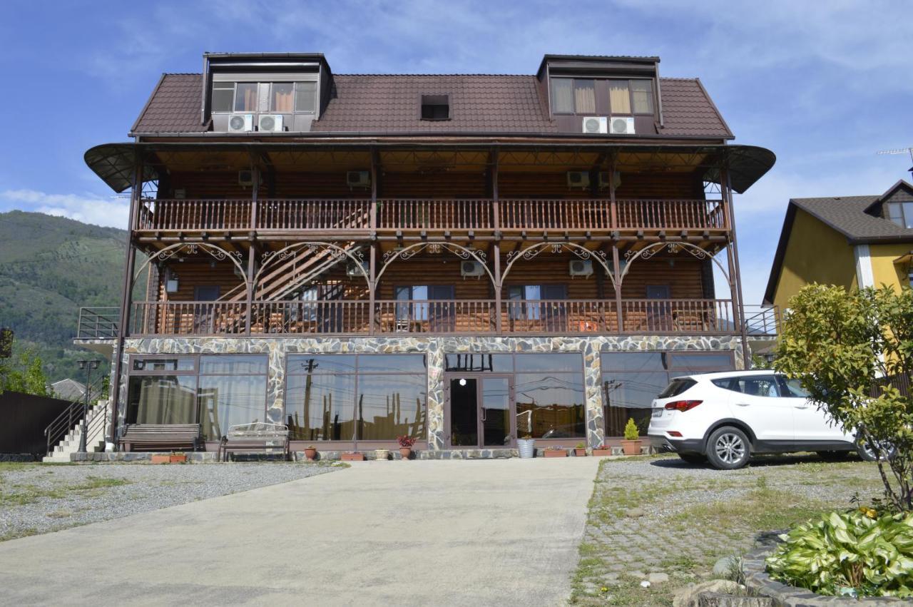 Абхазская Усадьба Hotel Gagra Luaran gambar