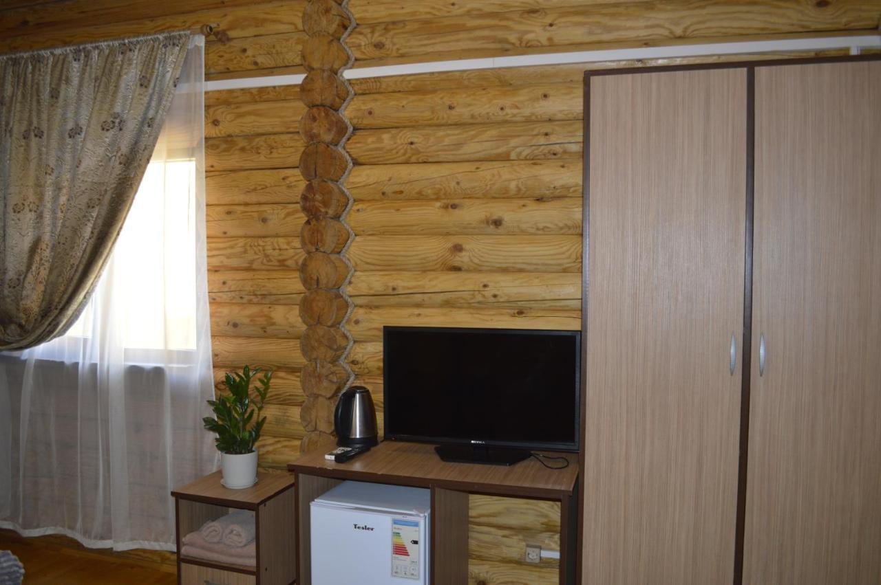 Абхазская Усадьба Hotel Gagra Luaran gambar